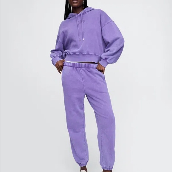 GAP High Rise VintageSoft Relaxed Joggers - Picture 4 of 4